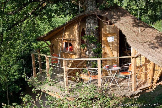 Village - Defiplanet' * Dienne (Vienne)