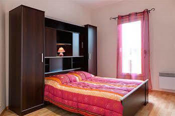Village - Defiplanet' Holiday park